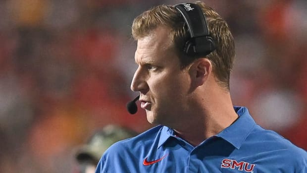 Mustangs coach Rhett Lashlee on sidelines